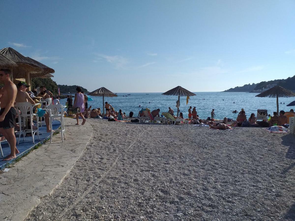 Levak Apartments - Apt. 1 Pjescana Uvala Εξωτερικό φωτογραφία